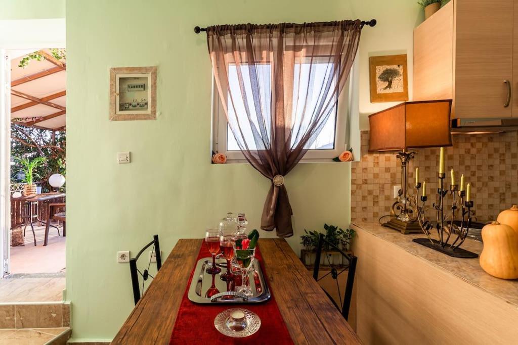 Apartment Bougainvillea House 2