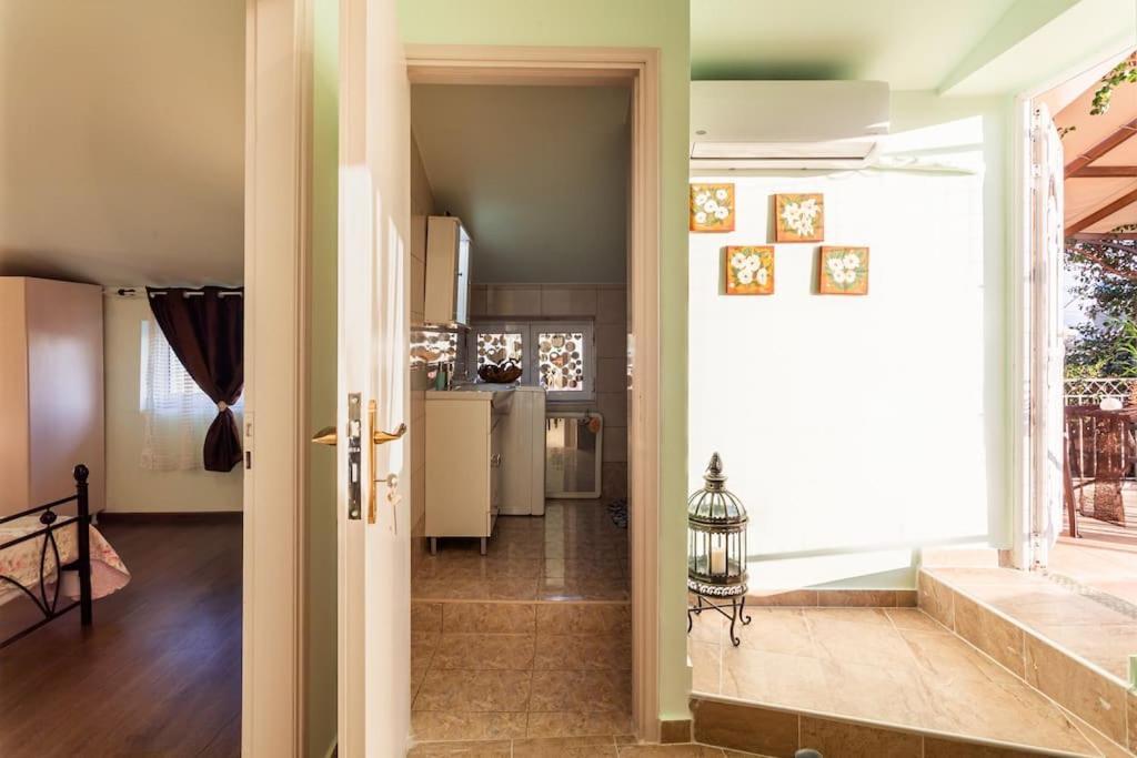 Bougainvillea House 2 Apartment Kalamata