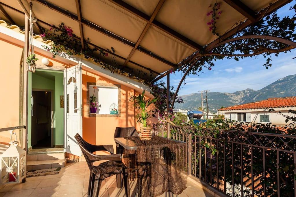 Apartment Bougainvillea House 2 Kalamata