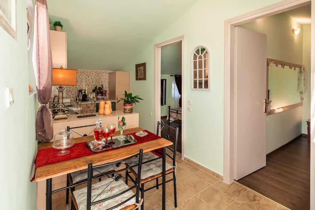 Bougainvillea House 2 * Kalamata