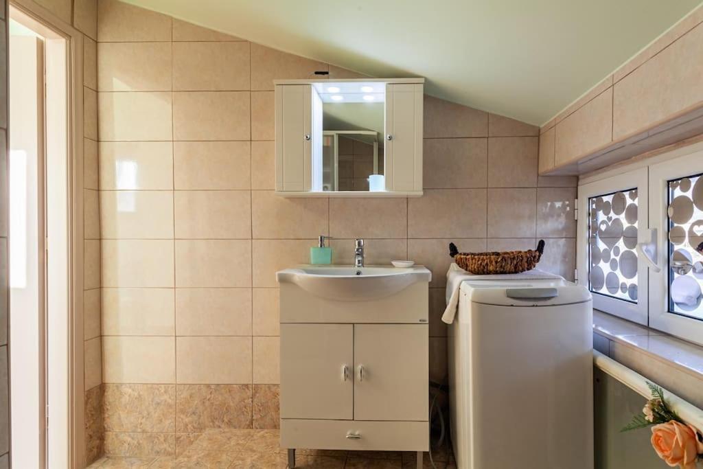 Apartment Bougainvillea House 2 *